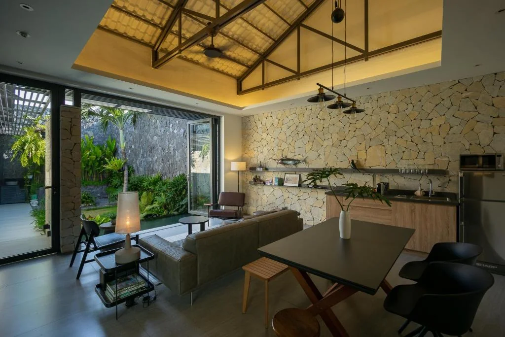 Blue Fingers KHouse Phan Thiet 호텔 상세 정보 및 리뷰 Facilities