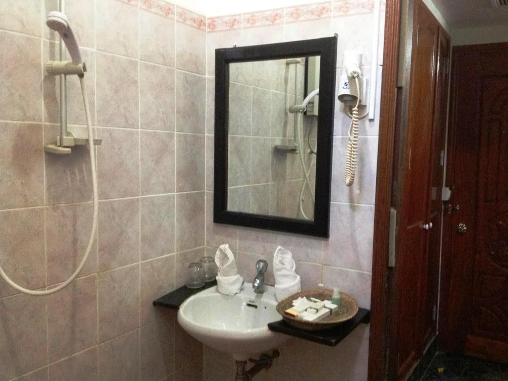 패스포트 호스텔 호텔 상세 정보 및 리뷰 Bathroom